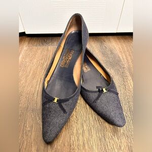 SALVATORE FERRAGAMO Blue Denim On Leather Ballet Pointy Loafers Sz US 10.5B $595